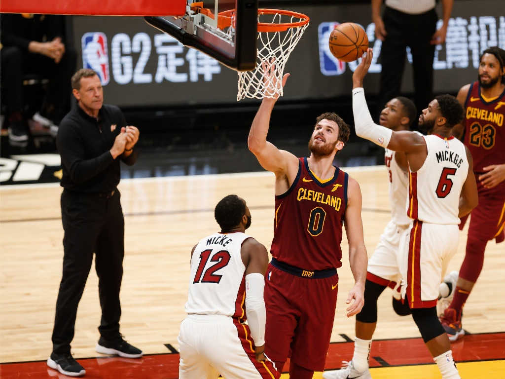 动中国足球 动中国足球